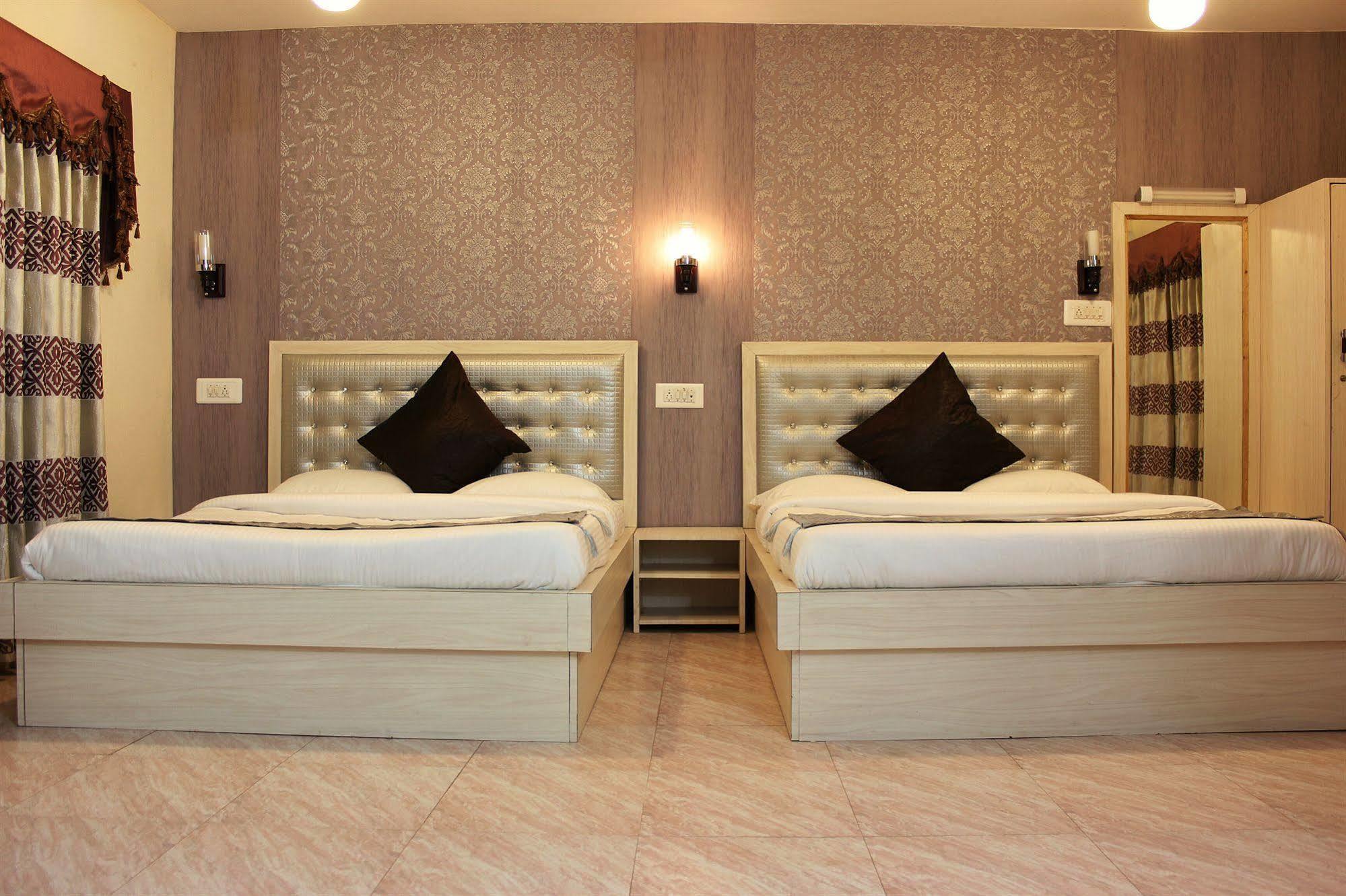 Hotel Walisons Resorts Srīnagar Exteriér fotografie